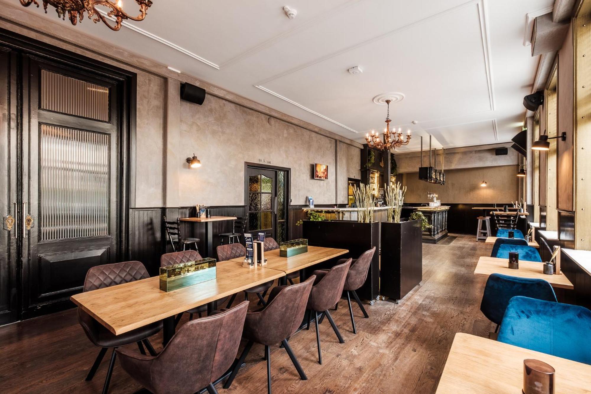 Hotel Brasserie Smits Wemeldinge Buitenkant foto